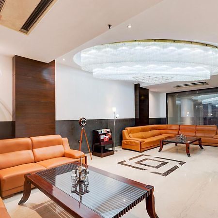 Townhouse Oak Agra Near Sultanganj Puliya Formerly Bb Grand Екстер'єр фото